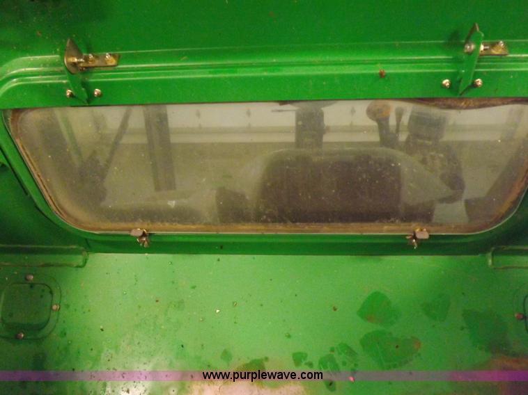 image for item F6435 2010 John Deere 9770 STS combine