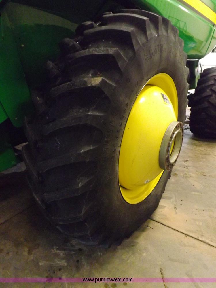 image for item F6435 2010 John Deere 9770 STS combine