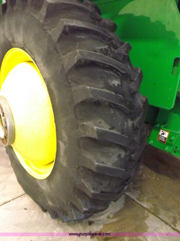 image for item F6435 2010 John Deere 9770 STS combine