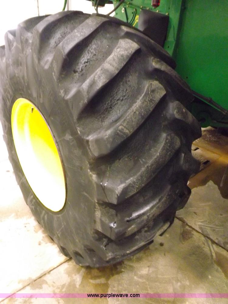 image for item F6435 2010 John Deere 9770 STS combine