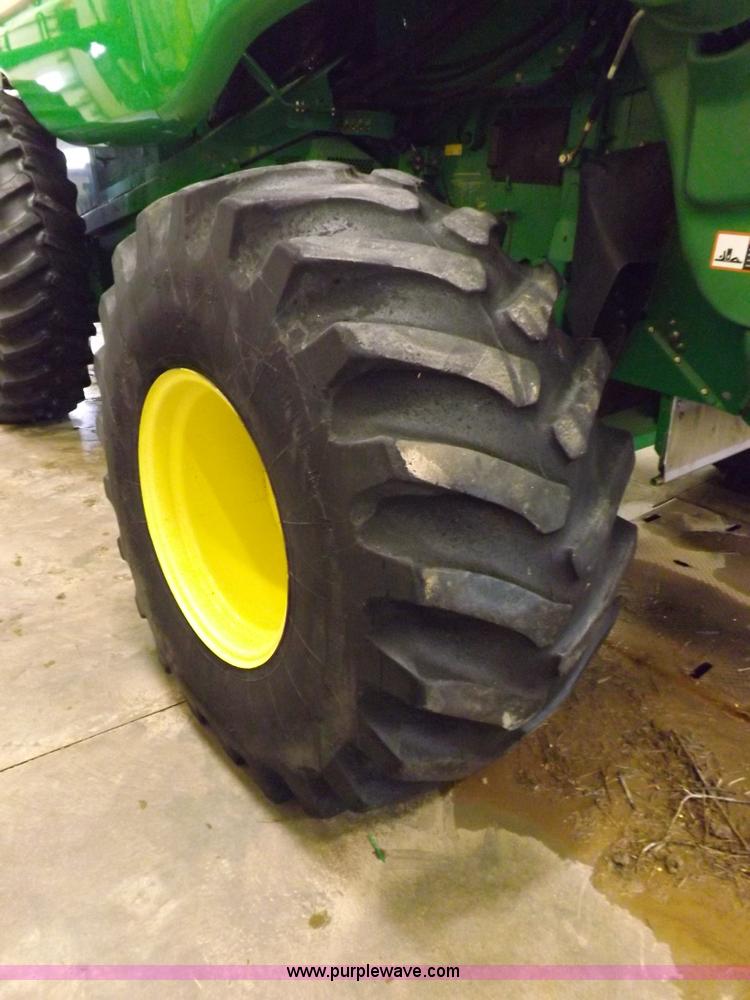 image for item F6435 2010 John Deere 9770 STS combine