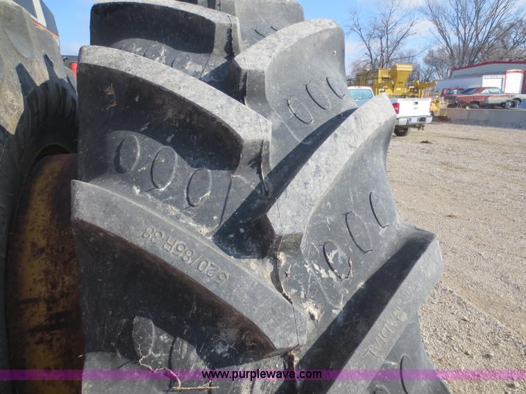 image for item F6609 Versatile 876 4WD tractor