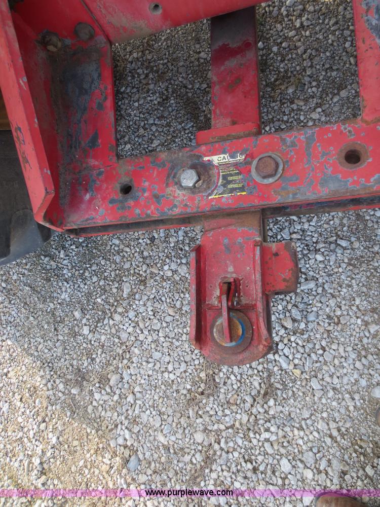 image for item F6609 Versatile 876 4WD tractor