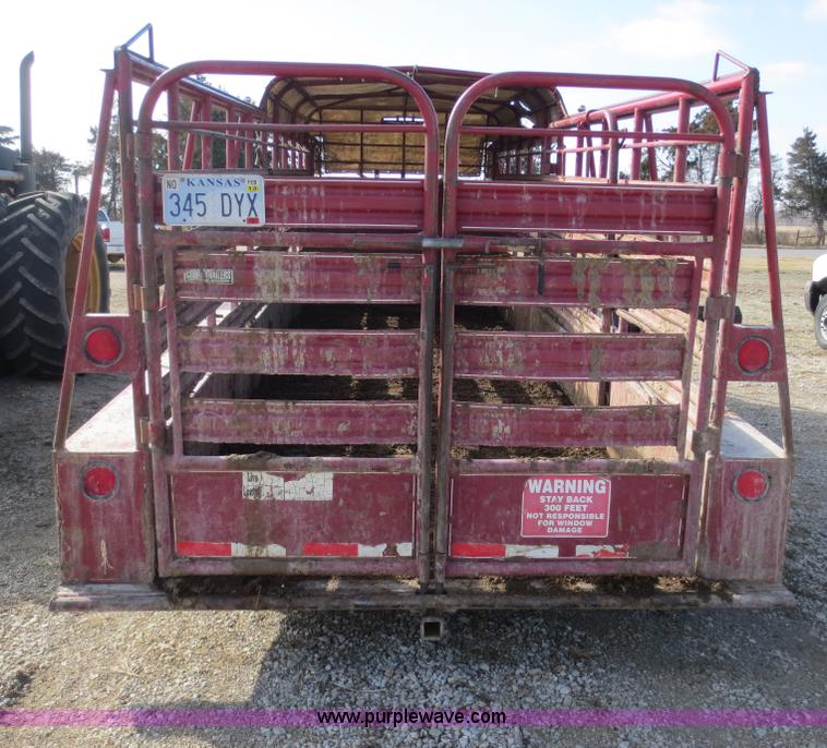 image for item F6612 1999 Coose gooseneck trailer