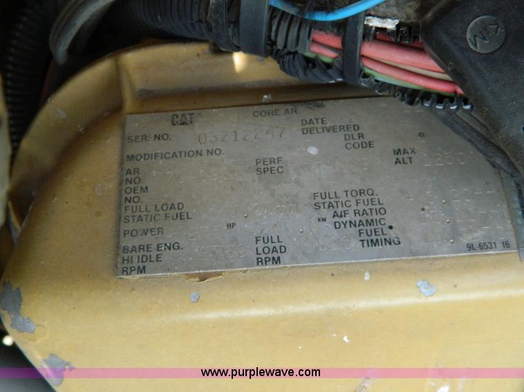 image for item G7552 1994 Tyler 4275 self-propelled sprayer