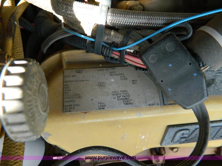 image for item G7552 1994 Tyler 4275 self-propelled sprayer