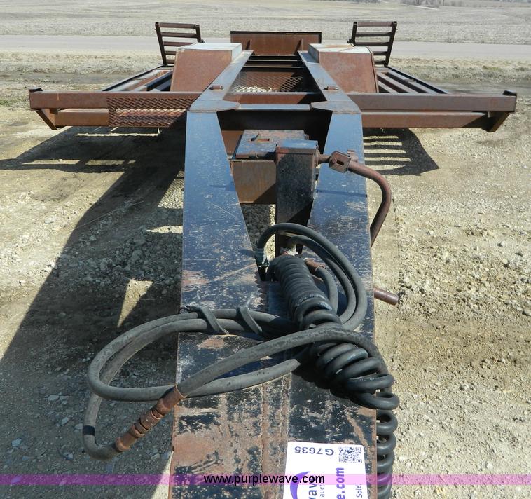image for item G7635 1991 Midland dual tandem axle combine/sprayer trailer
