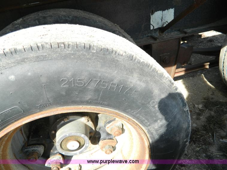 image for item G7635 1991 Midland dual tandem axle combine/sprayer trailer