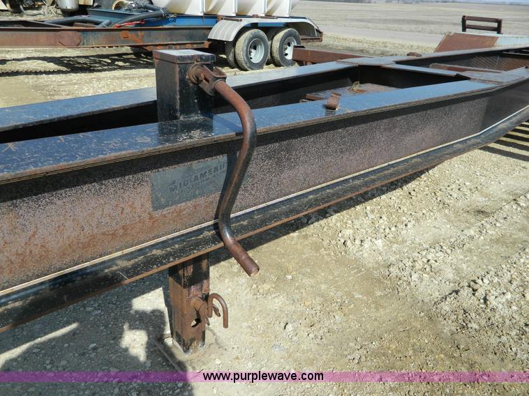 image for item G7635 1991 Midland dual tandem axle combine/sprayer trailer