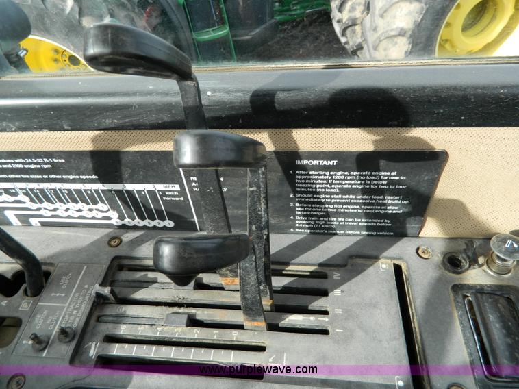 image for item G7726 1990 John Deere 8560 4WD tractor