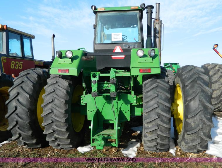 image for item G7726 1990 John Deere 8560 4WD tractor