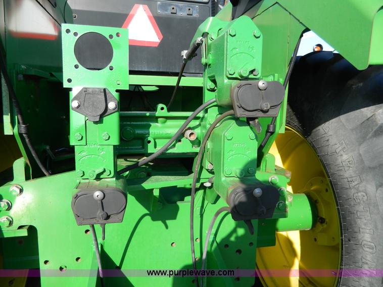 image for item G7726 1990 John Deere 8560 4WD tractor