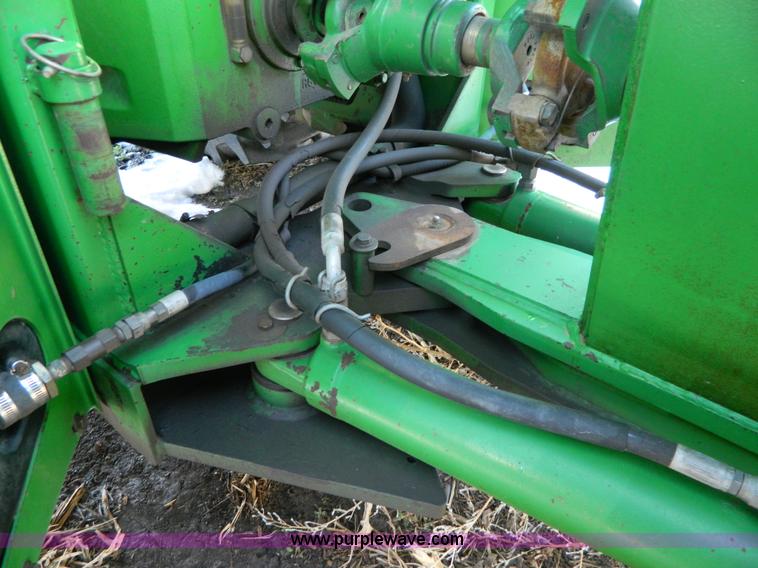 image for item G7726 1990 John Deere 8560 4WD tractor