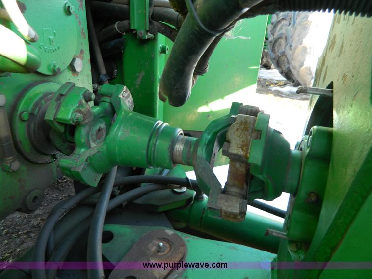 image for item G7726 1990 John Deere 8560 4WD tractor