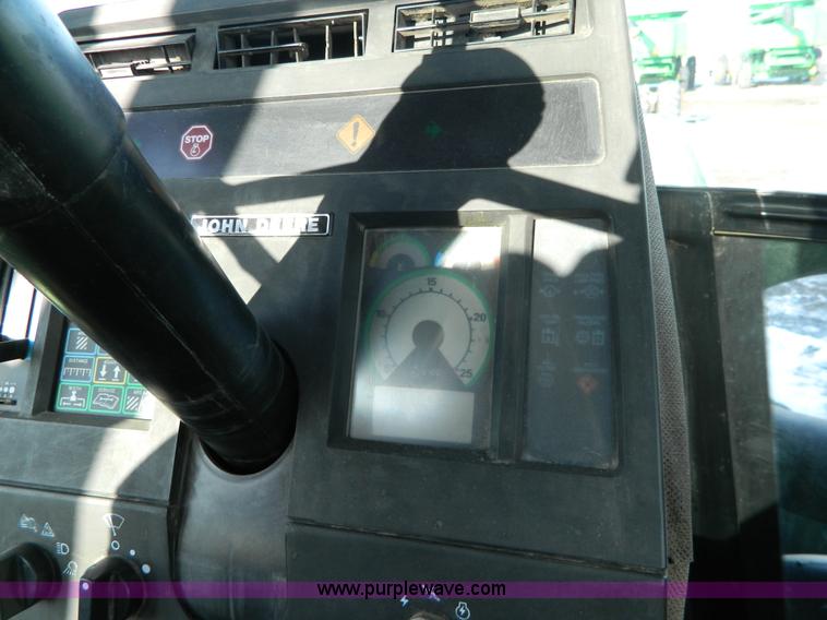 image for item G7726 1990 John Deere 8560 4WD tractor