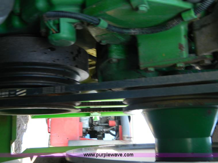 image for item G7726 1990 John Deere 8560 4WD tractor