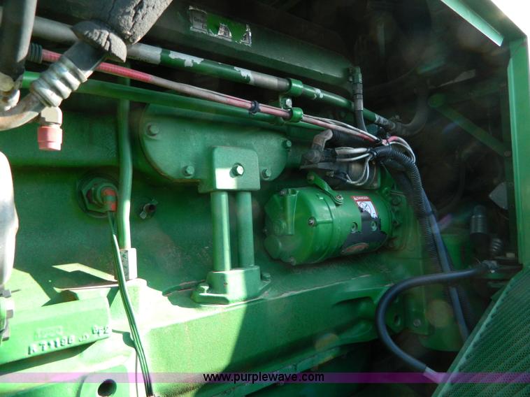 image for item G7726 1990 John Deere 8560 4WD tractor