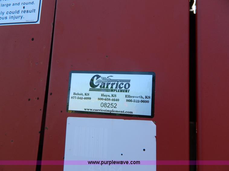 image for item G7731 2004 New Holland BR780 round baler