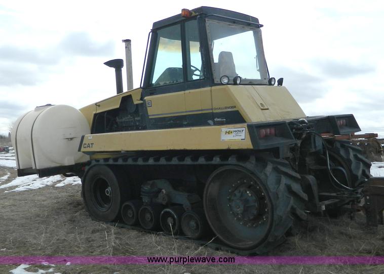 image for item G7742 1989 Caterpillar Challenger 65A  tractor