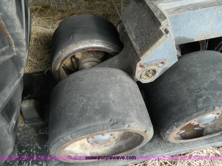 image for item G7742 1989 Caterpillar Challenger 65A  tractor