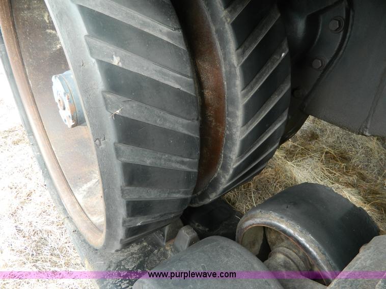 image for item G7742 1989 Caterpillar Challenger 65A  tractor