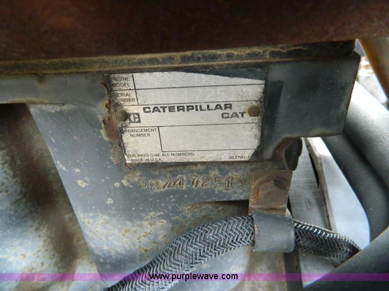 image for item G7742 1989 Caterpillar Challenger 65A  tractor