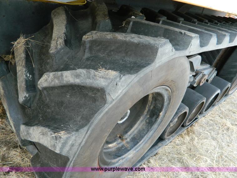 image for item G7742 1989 Caterpillar Challenger 65A  tractor