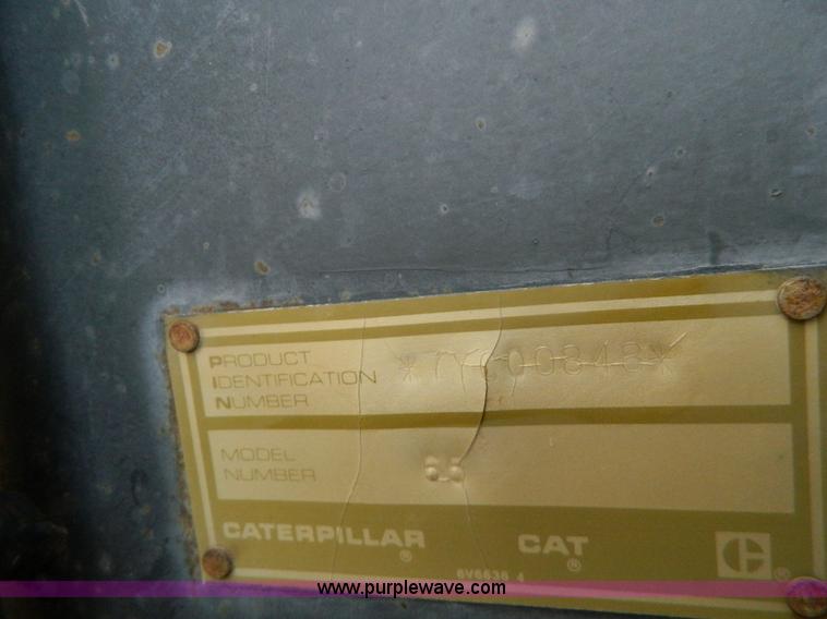 image for item G7742 1989 Caterpillar Challenger 65A  tractor