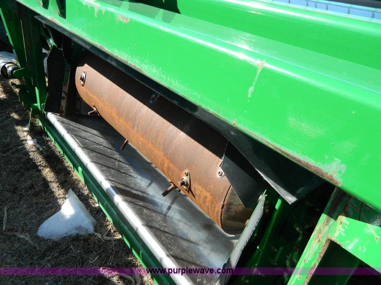 image for item G7748 2009 John Deere 635D draper header