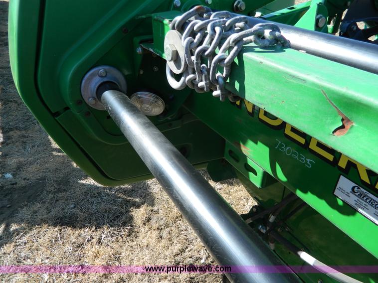 image for item G7748 2009 John Deere 635D draper header