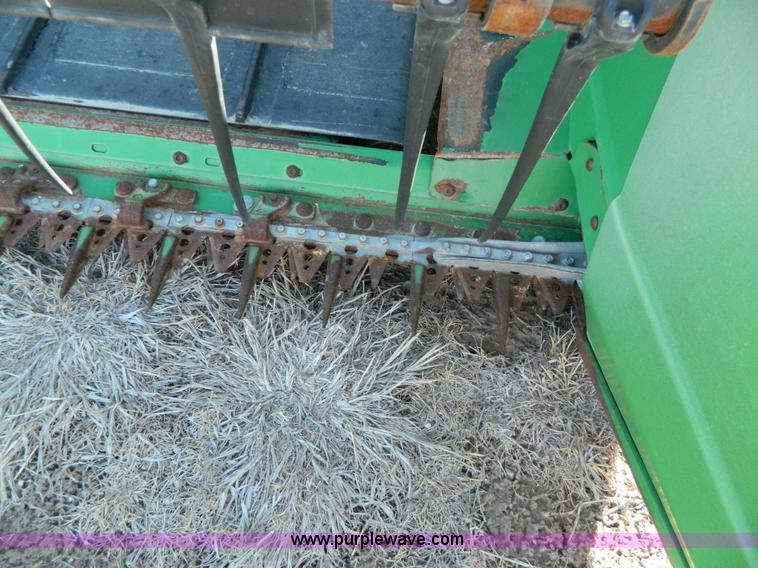 image for item G7748 2009 John Deere 635D draper header