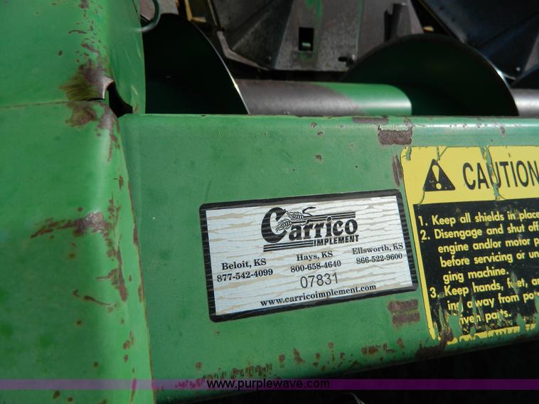 image for item G7750 1990 John Deere 843 corn header