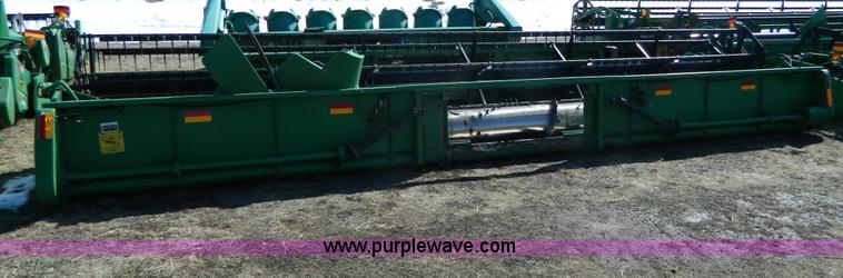 image for item G7754 1999 John Deere 930F flex header