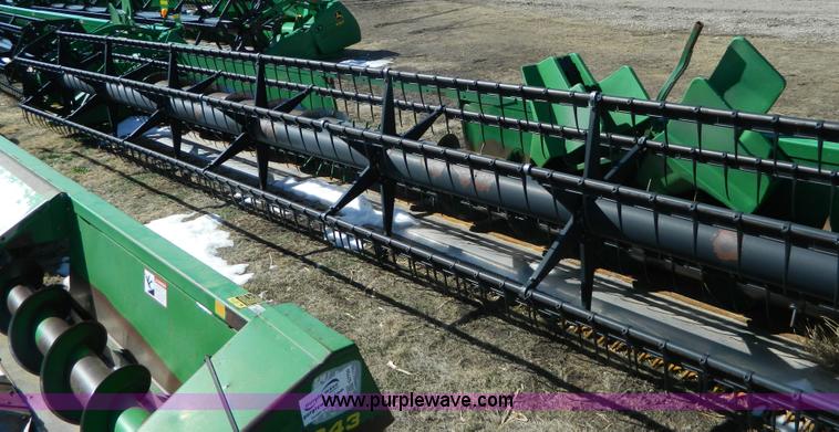 image for item G7754 1999 John Deere 930F flex header
