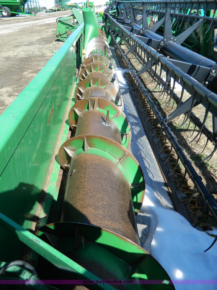 image for item G7754 1999 John Deere 930F flex header