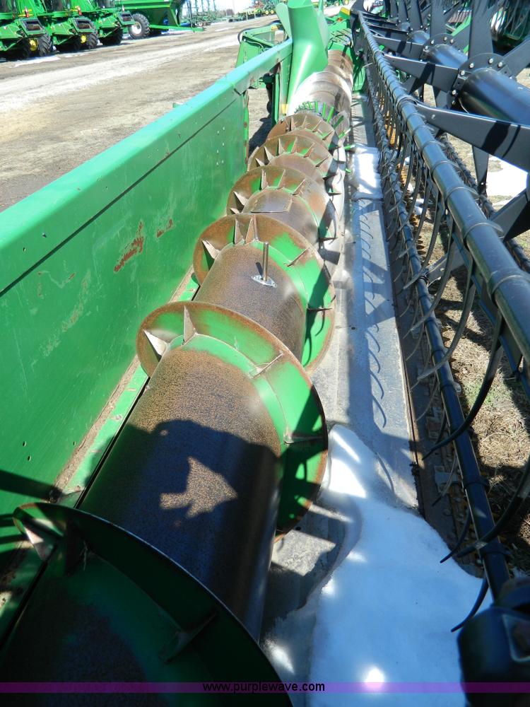image for item G7754 1999 John Deere 930F flex header