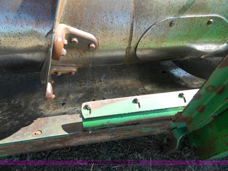 image for item G7754 1999 John Deere 930F flex header