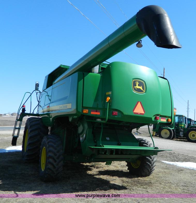 image for item G7755 2008 John Deere 9770 STS combine