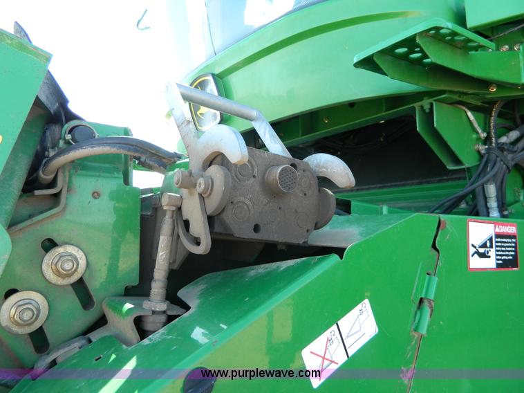 image for item G7755 2008 John Deere 9770 STS combine