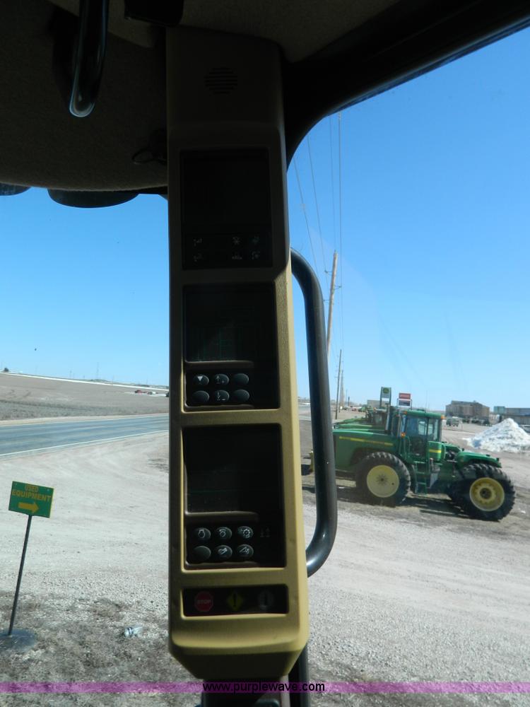 image for item G7755 2008 John Deere 9770 STS combine
