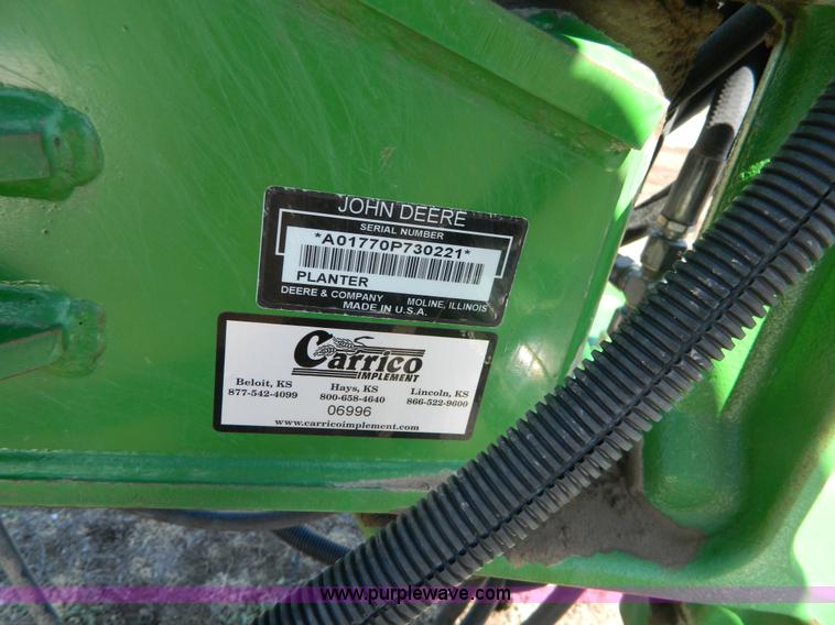 image for item G7756 2009 John Deere 1770 CCS no-till planter