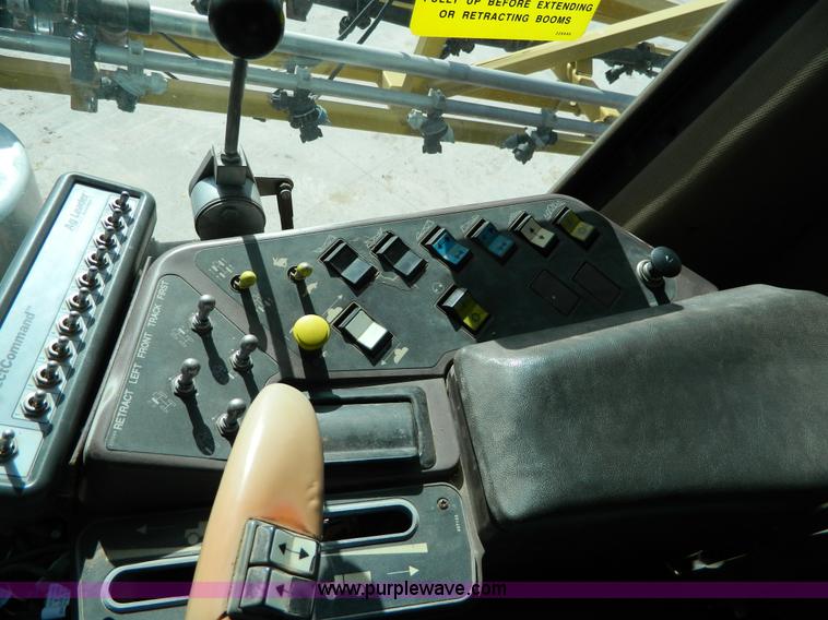 image for item G7758 1995 Ag-Chem RoGator 854 self-propelled sprayer