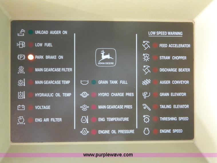 image for item G7762 2001 John Deere 9750 STS combine