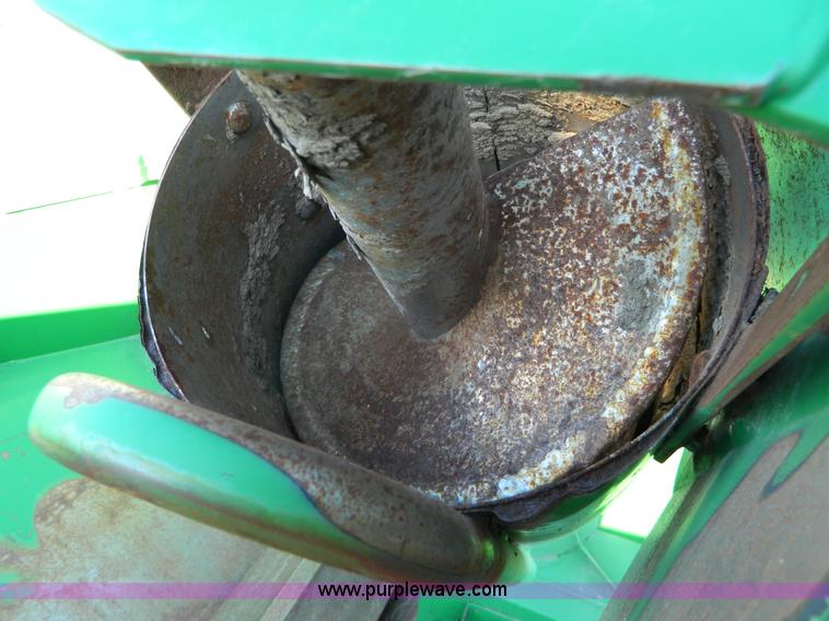 image for item G7762 2001 John Deere 9750 STS combine