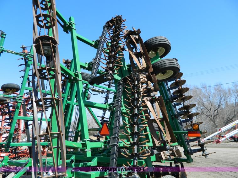 image for item G7764 2009 Great Plains 3000TC turbo chopper