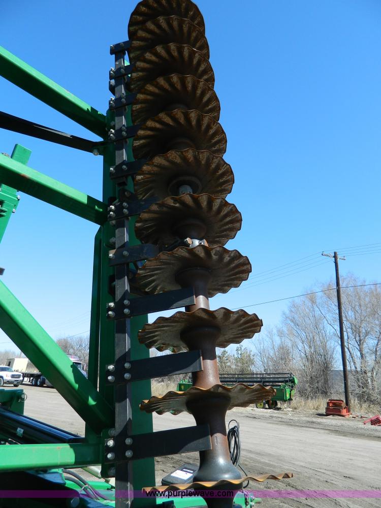 image for item G7764 2009 Great Plains 3000TC turbo chopper