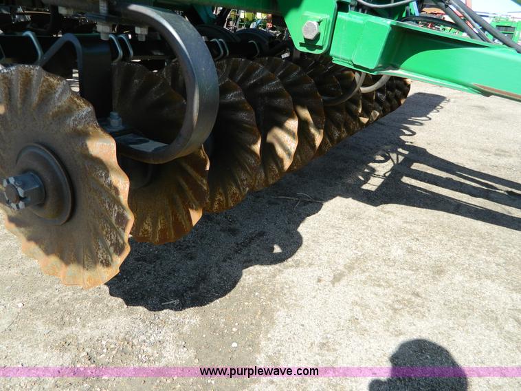 image for item G7764 2009 Great Plains 3000TC turbo chopper