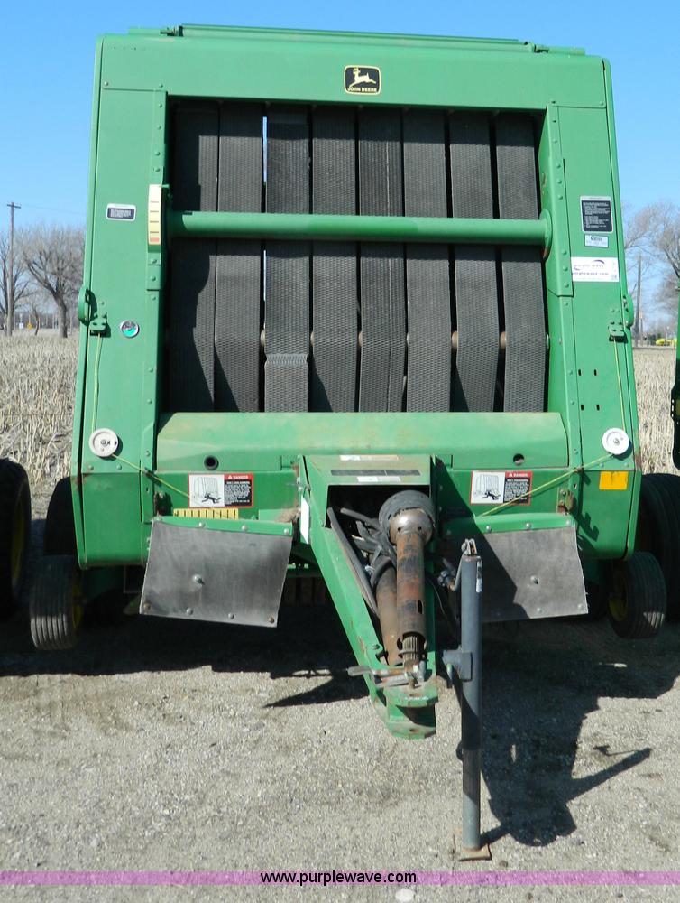 image for item G7767 1997 John Deere 566 baler