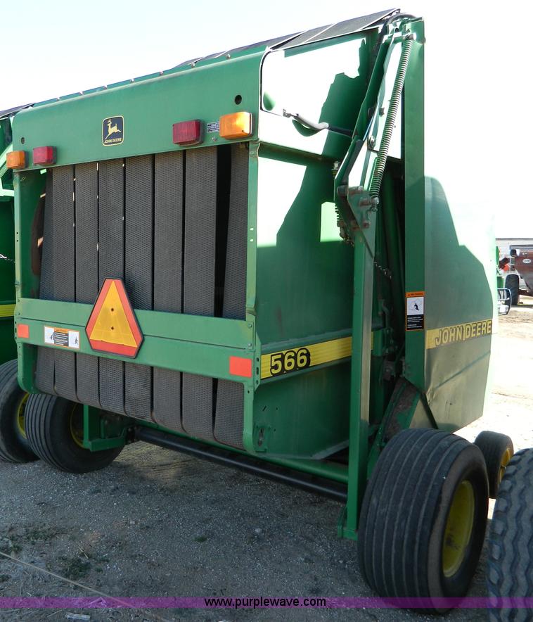 image for item G7767 1997 John Deere 566 baler
