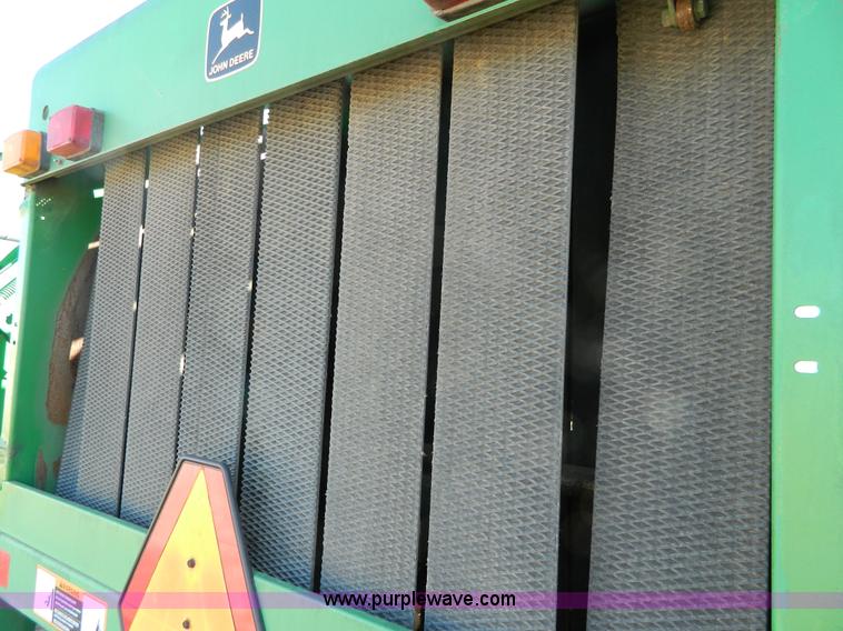 image for item G7767 1997 John Deere 566 baler